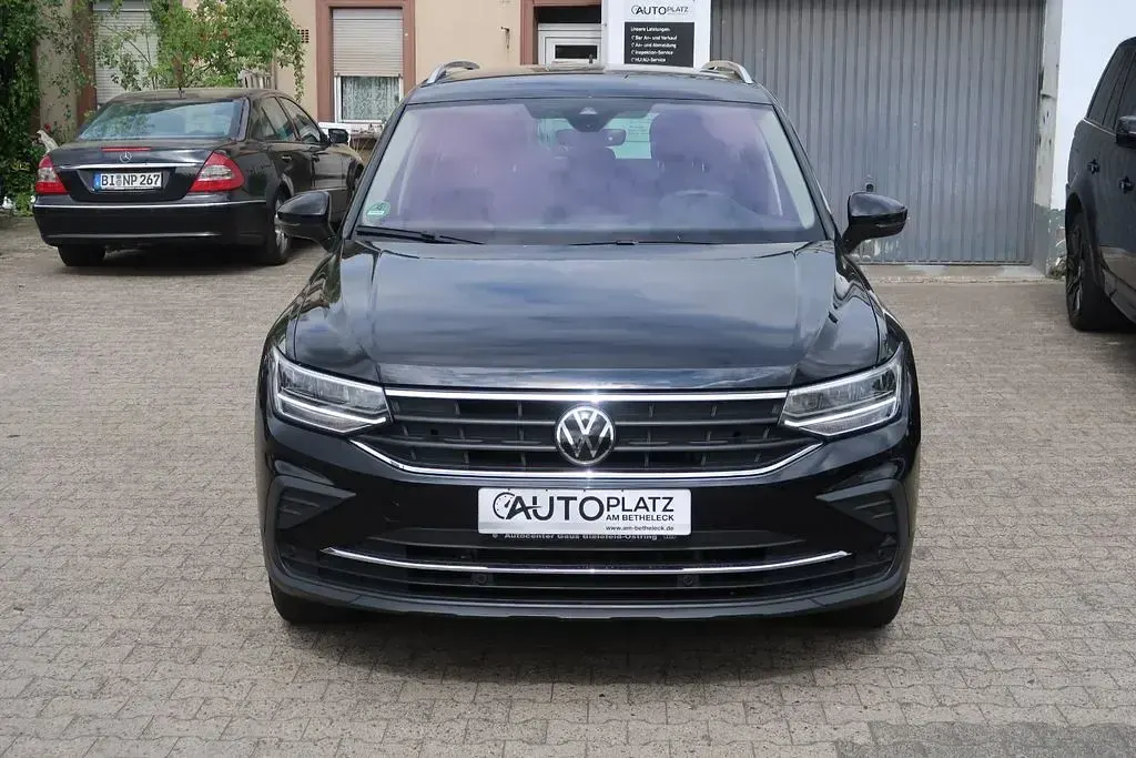 Brugt VW Tiguan Active 131 HK (96 kW) 2023 Sort SUV