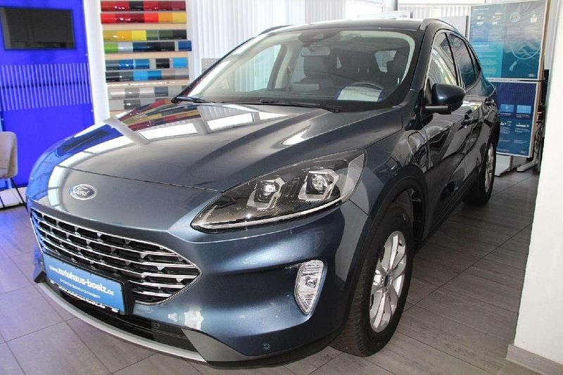Second-hand Ford Kuga Titanium X 152 CP (111 kW) 2021 Albastru SUV