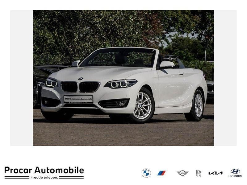 Weiß Gebraucht 2021 BMW 218 Advantage Cabrio | 25.800 € (Fairer Preis) - Bild 1/4