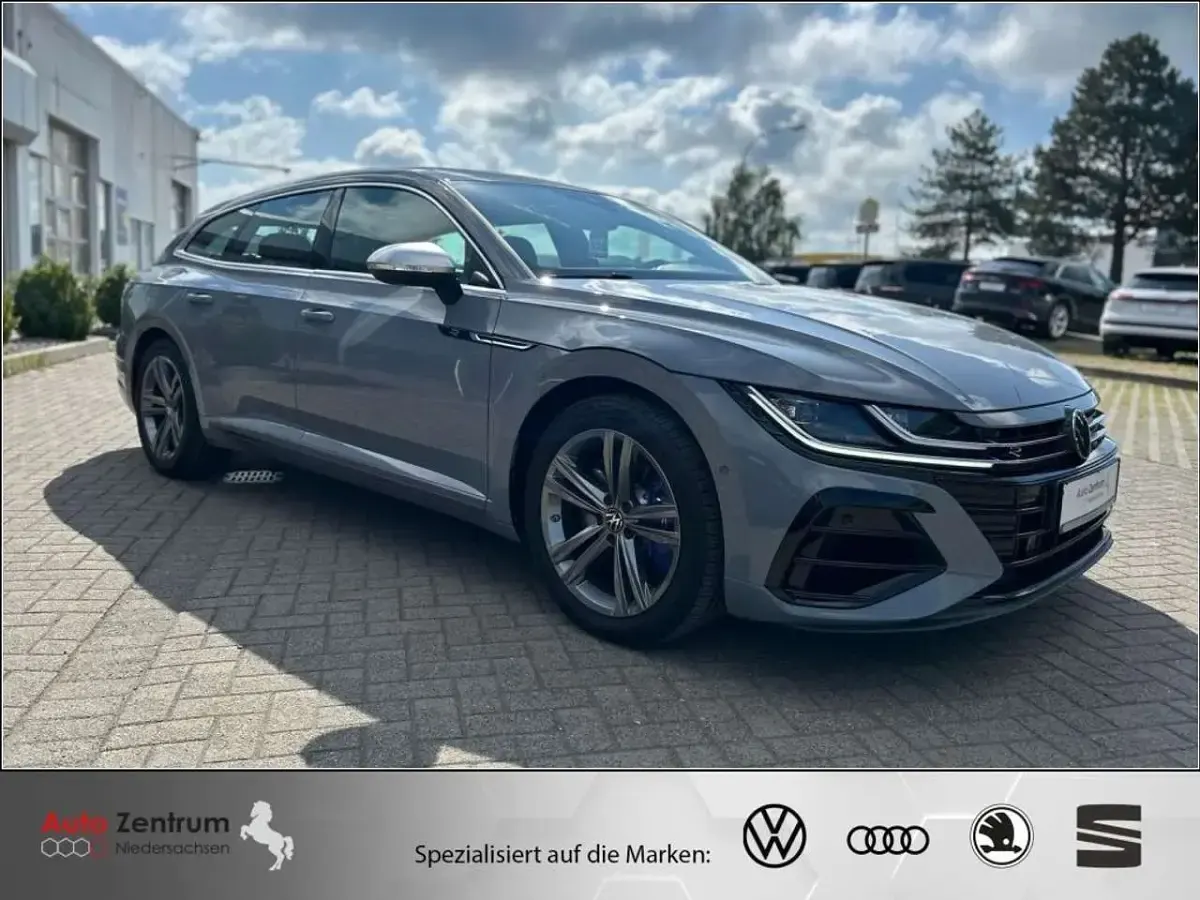 Gebraucht VW Arteon R 320 PS (235 kW) 2024 Grau Kombi