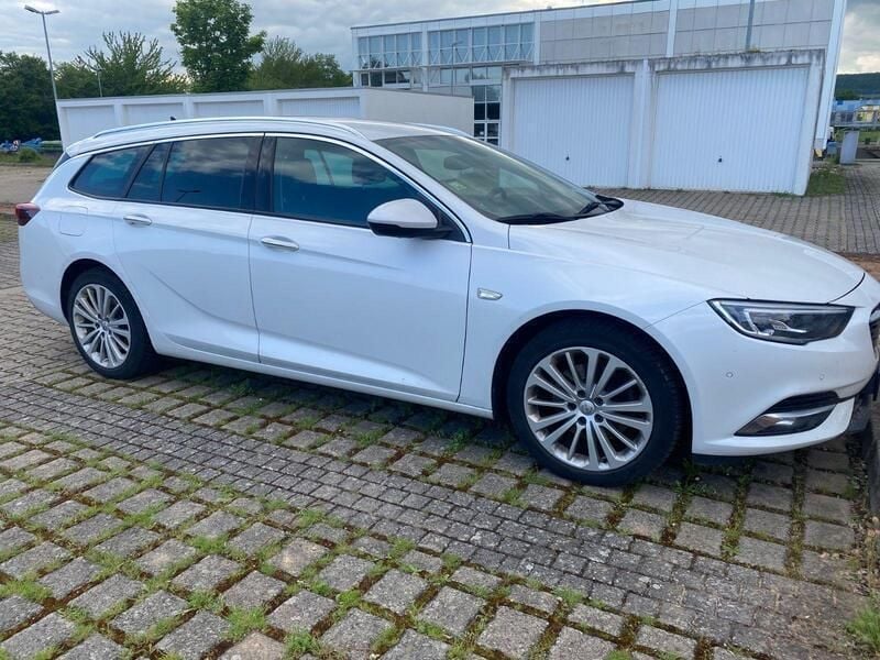 Weiß Gebraucht 2018 Opel Insignia Kombi | 7.500 € (Superpreis) - Bild 1/4
