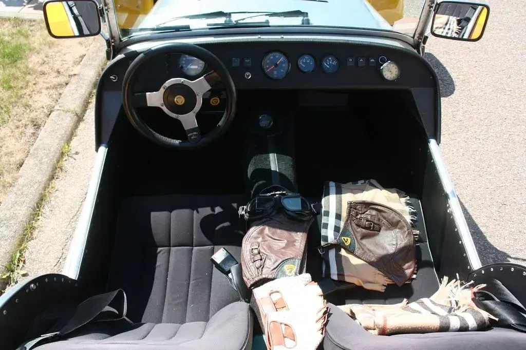 Gebraucht Caterham Seven 84 PS (61 kW) 1995 Gelb Cabrio
