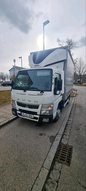 Gebraucht Mitsubishi Canter 150 PS (110 kW) 2023 Weiß