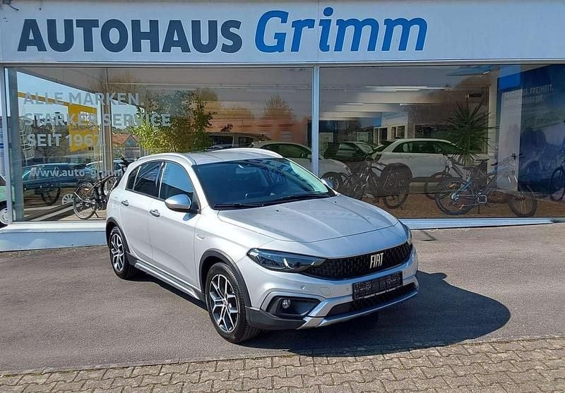 Gebraucht Fiat Tipo Cross 101 PS (74 kW) 2021 Silber Kombi