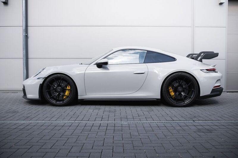 Grau Gebraucht 2023 Porsche 992 | 199.790 € (Superpreis) - Bild 1/4