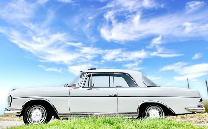 Weiß Gebraucht 1963 Mercedes W112 SE Coupé | 84.500 € - Bild 1/4