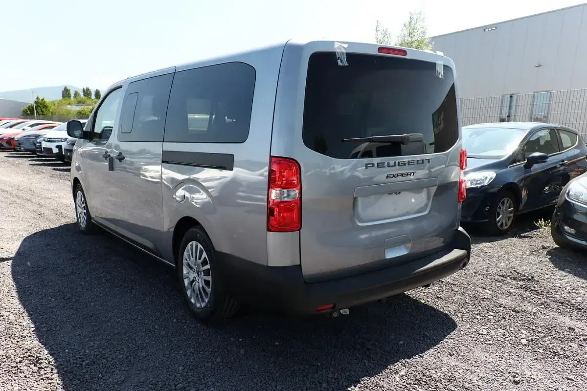 Neu Peugeot Expert 177 PS (130 kW) 2025 Artense grau metallic Van