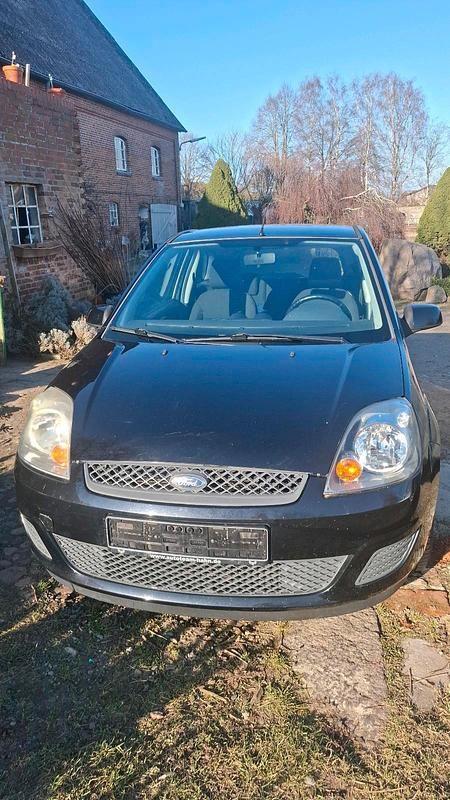 Gebraucht Ford Fiesta 60 PS (44 kW) 2008 Schwarz Kleinwagen