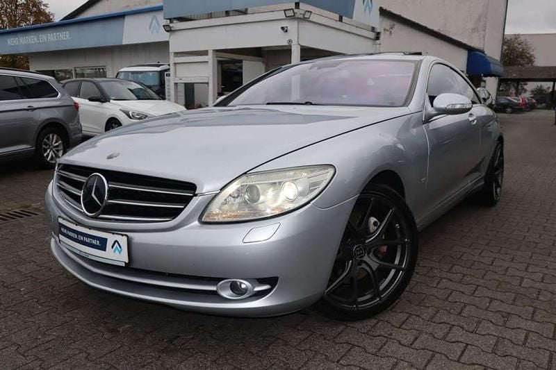 Iridiumsilber metalliclack Gebraucht 2007 Mercedes CL500 Coupé | 11.980 € - Bild 1/3