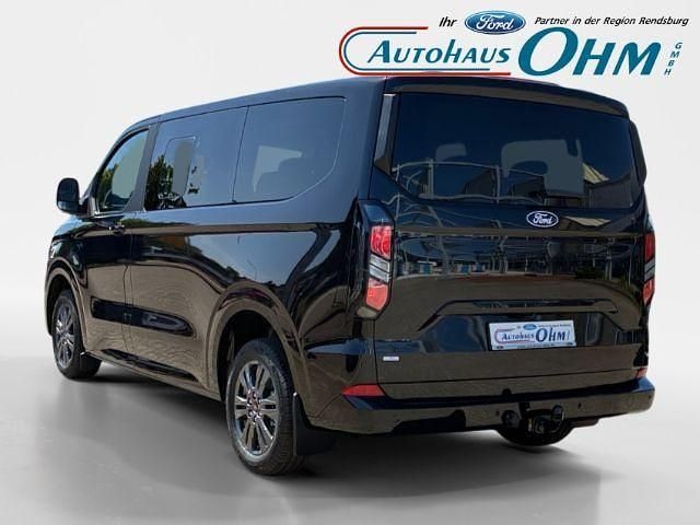 Gebraucht Ford Tourneo Titanium 170 PS (125 kW) 2025 Obsidianschwarz metallic Van / Kleinbus