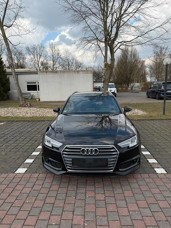 Gebraucht Audi A4 S-Line 190 PS (139 kW) 2017 Schwarz Kombi
