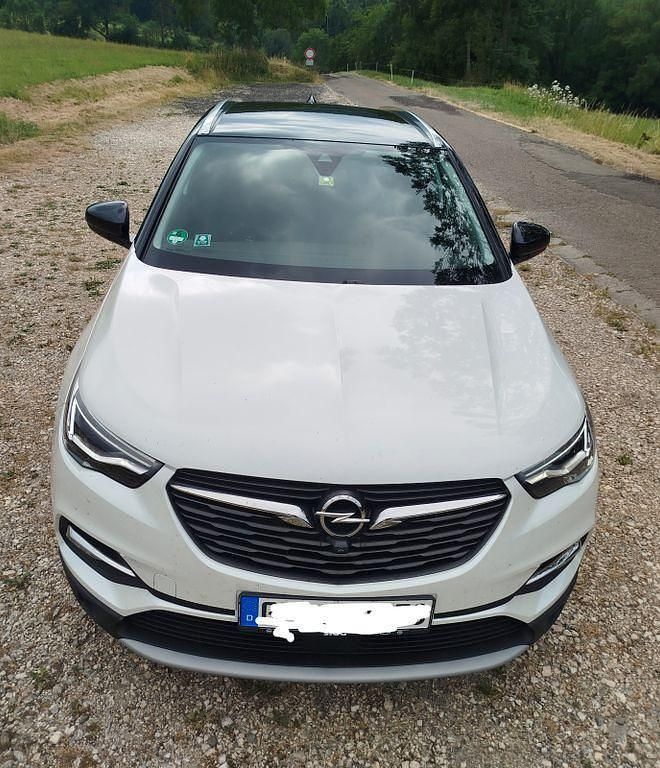 Weiß Gebraucht 2019 Opel Grandland X Ultimate SUV | 18.200 € (Guter Preis) - Bild 1/4