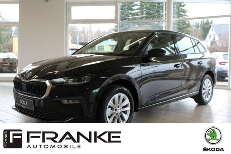 Schwarzmagic perleffekt Gebraucht 2024 Skoda Scala Selection Kleinwagen | 28.990 € - Bild 1/4
