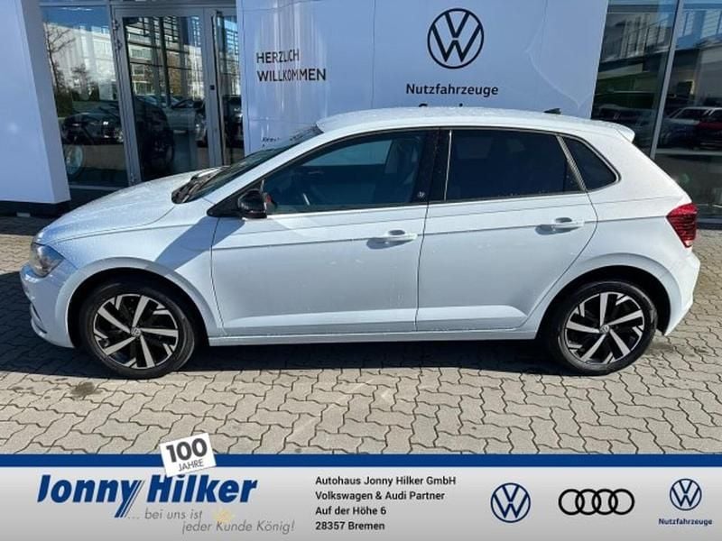 Gebraucht VW Polo Beats 95 PS (69 kW) 2018 White silver metallic Limousine