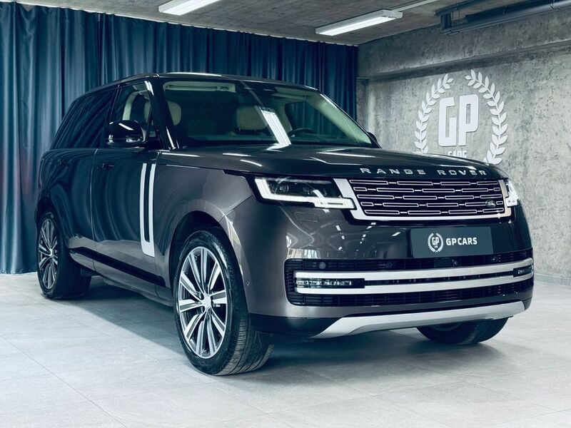 Grau Gebraucht 2024 Land Rover Range Rover Autobiography SUV | 138.040 € (Superpreis) - Bild 1/4