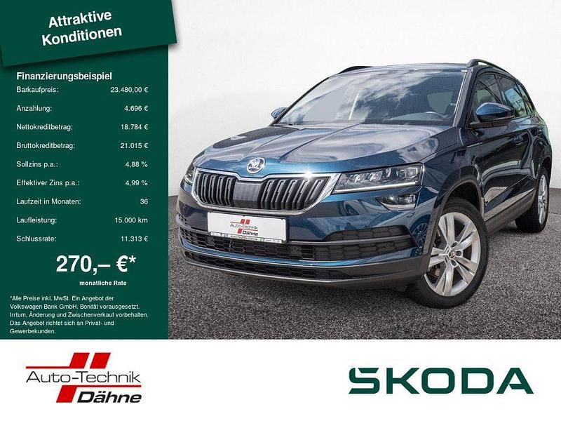 Blau / lavablau (metallic) Gebraucht 2019 Skoda Karoq Style SUV | 23.480 € (Etwas zu teuer) - Bild 1/4