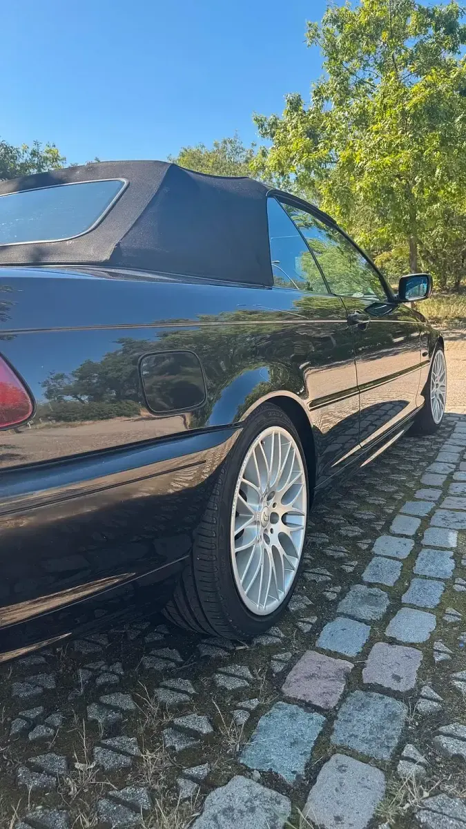 Gebraucht BMW 318 Cabriolet 143 PS (105 kW) 2002 Schwarz Cabrio