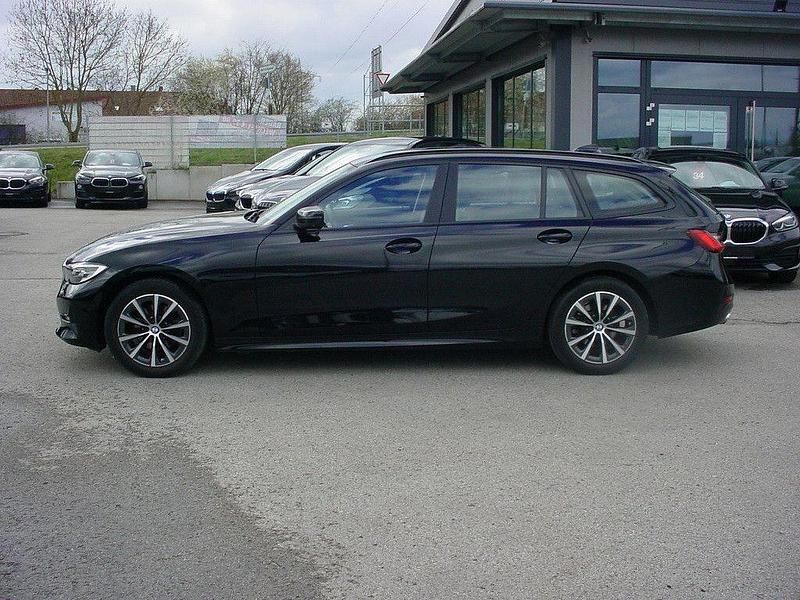 Gebraucht BMW 320 184 PS (135 kW) 2020 Schwarz Kombi