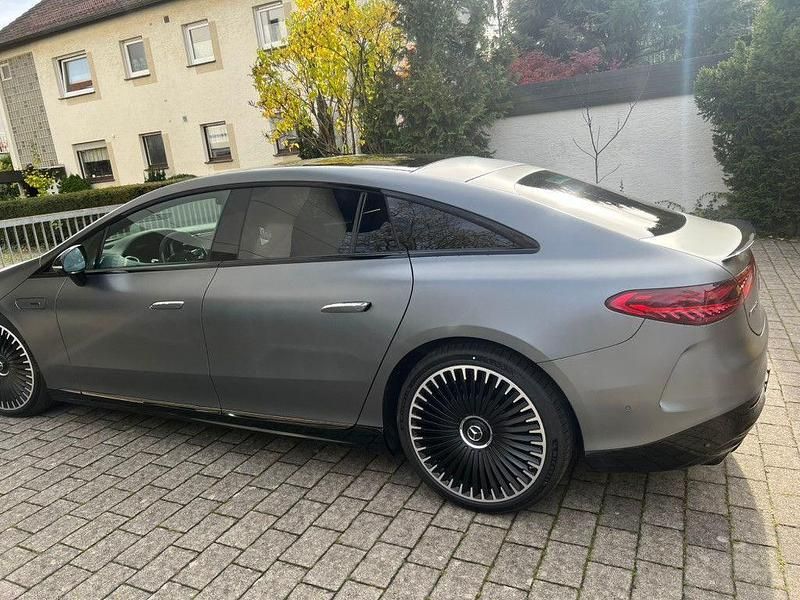 Grau Gebraucht 2024 Mercedes EQS 53 AMG AMG Limousine | 103.000 € (Etwas zu teuer) - Bild 1/4