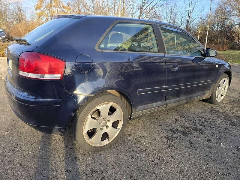 Gebraucht Audi A3 Attraction 102 PS (75 kW) 2004 Limousine