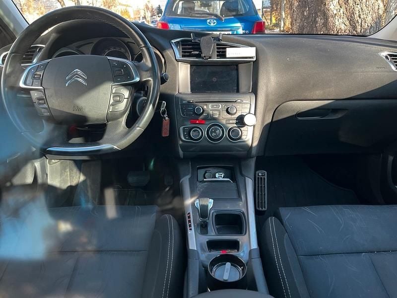 Gebraucht Citroën C4 92 PS (67 kW) 2012 Blau Kleinwagen