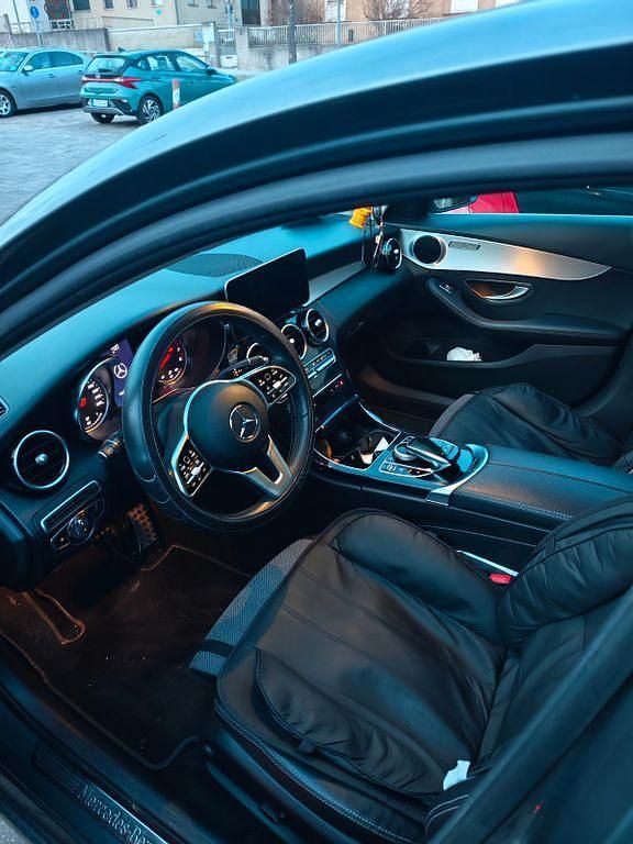 Gebraucht Mercedes C180 156 PS (114 kW) 2019 Grau Limousine