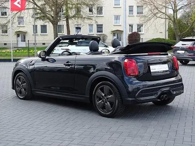 Usata Mini Cooper Cabriolet 131 CV (96 kW) 2023 Andere Cabrio