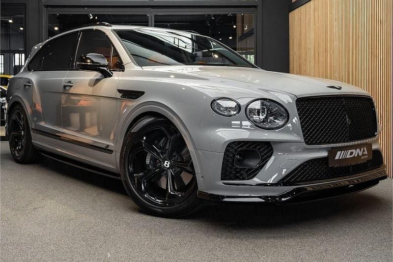 Grau Gebraucht 2022 Bentley Bentayga SUV | 222.495 € - Bild 1/4
