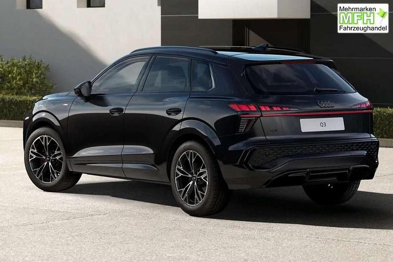 Neu Audi Q3 S-Line 265 PS (194 kW) 2025 Mythosschwarz metallic SUV