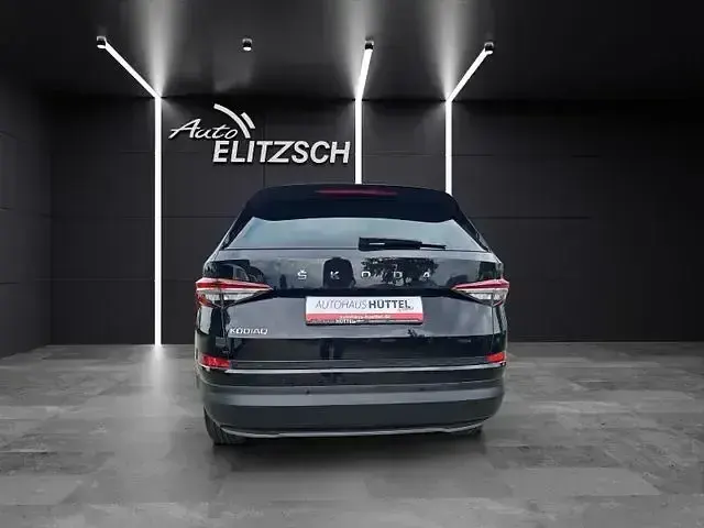 Gebraucht Skoda Kodiaq Style 150 PS (110 kW) 2024 Schwarzmagic perleffekt SUV