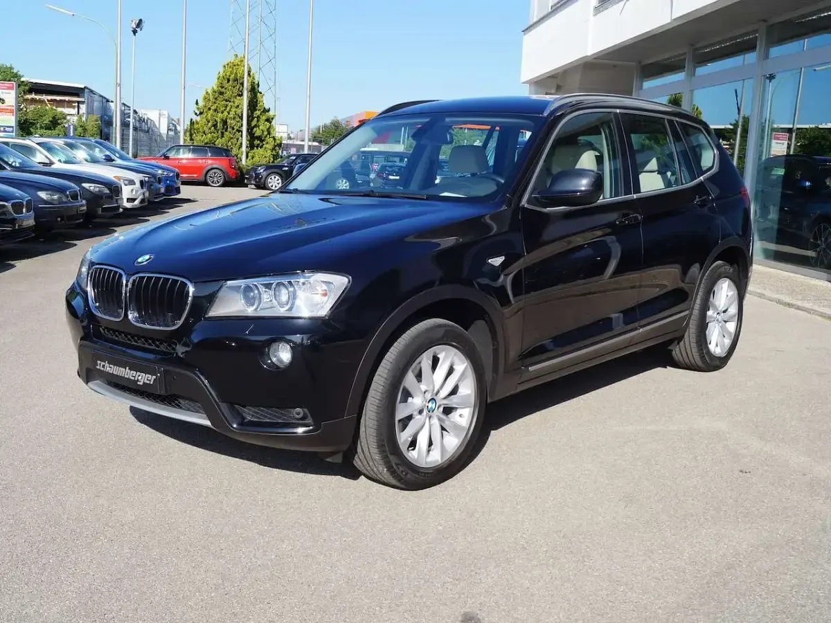 Gebraucht BMW X3 184 PS (135 kW) 2012 Saphirschwarz SUV