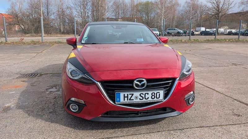 Gebraucht Mazda 3 Sports-Line 150 PS (110 kW) 2014 Rot Limousine