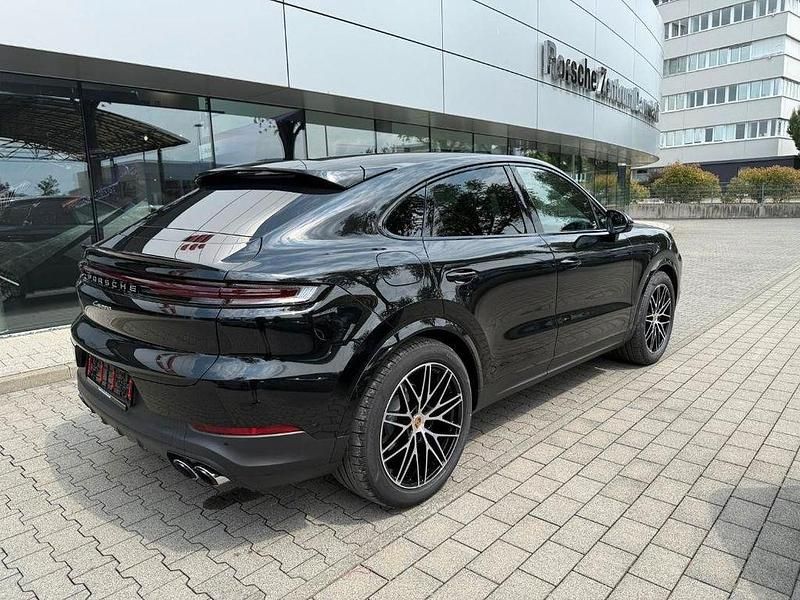 Neu Porsche Cayenne Coupe 354 PS (260 kW) 2026 Chromitschwarz metallic SUV