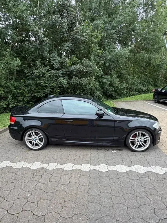 Gebraucht BMW 120 Coupé M Sport 177 PS (130 kW) 2010 Schwarz Coupé