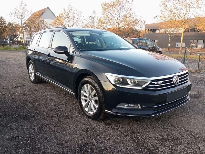 Gebraucht VW Passat Highline 190 PS (139 kW) 2018 Schwarz Limousine