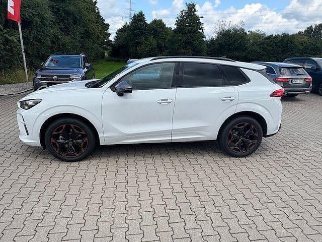 Second-hand Cupra Terramar 150 CP (110 kW) 2025 Alb SUV