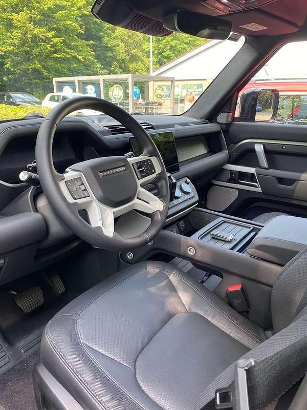 Gebraucht Land Rover Defender SE Dynamic 249 PS (183 kW) 2023 SUV