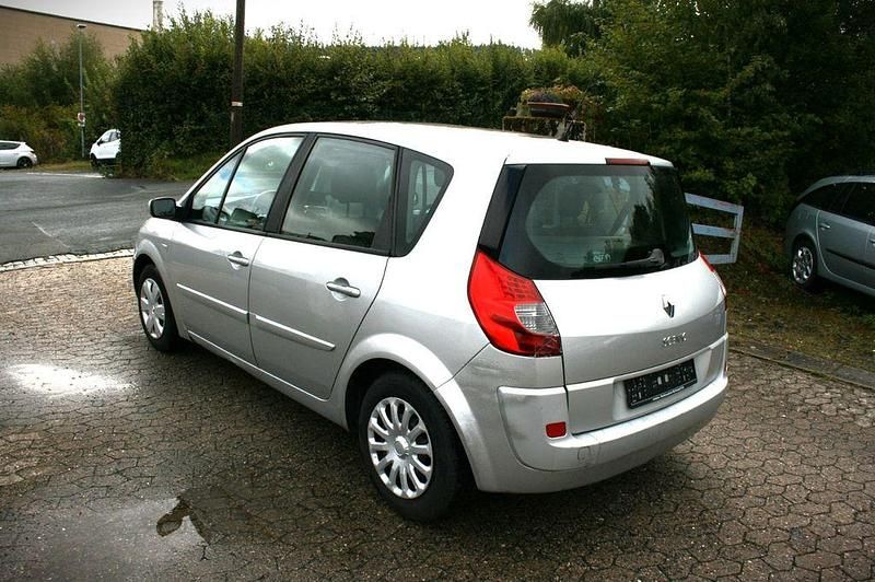 Gebraucht Renault Scénic II Avantage 111 PS (81 kW) 2008 Grau Van / Kleinbus