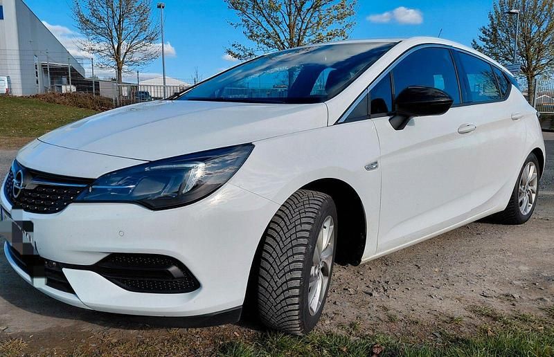 Gebraucht Opel Astra 145 PS (106 kW) 2021 Weiß Limousine