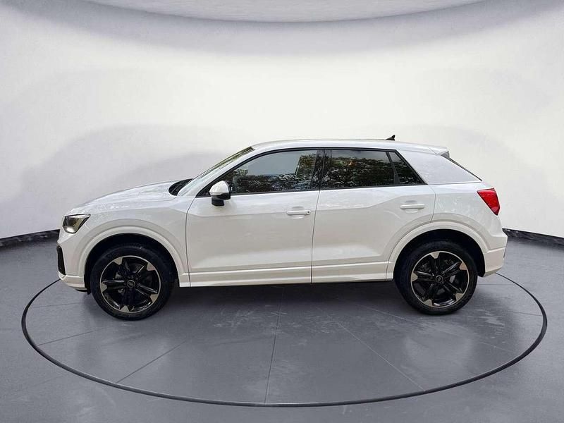 Neu Audi Q2 Advanced Plus 150 PS (110 kW) 2026 Arkonaweiß SUV