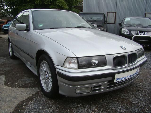 Gebraucht BMW 325 193 PS (141 kW) 1991 Silber metallic Limousine