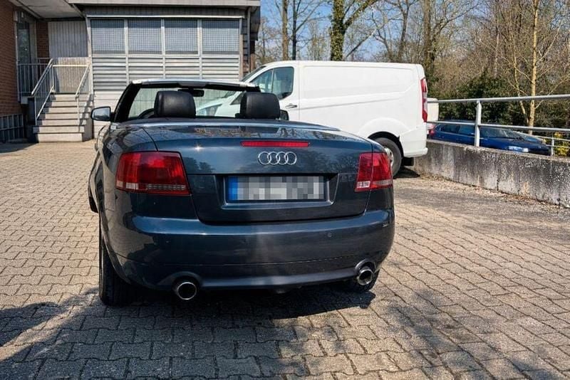 Gebraucht Audi A4 Cabriolet S-Line 163 PS (119 kW) 2007 Grau Cabrio