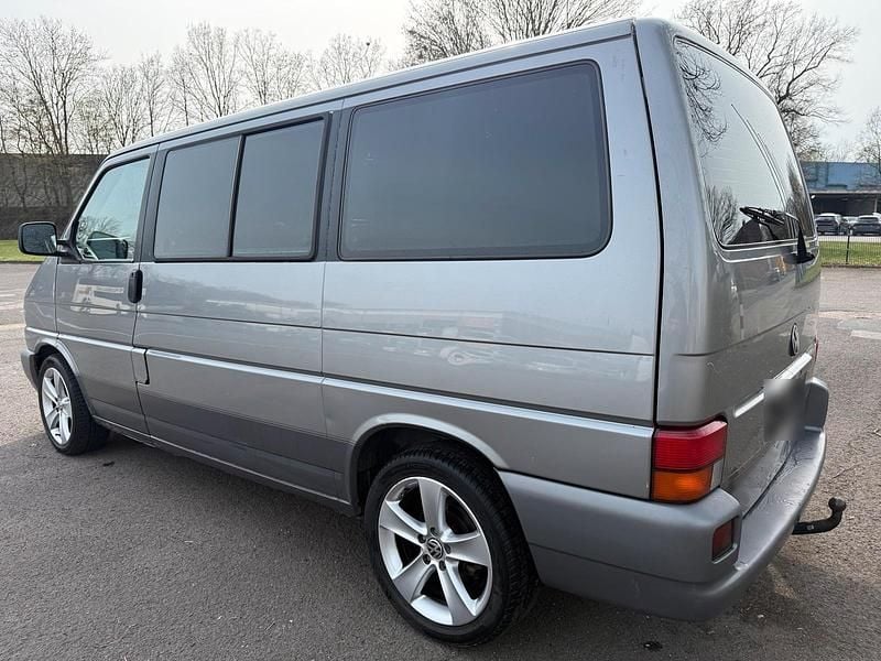 Usado VW T4 102 HP (75 kW) 1998 Andere farben Van