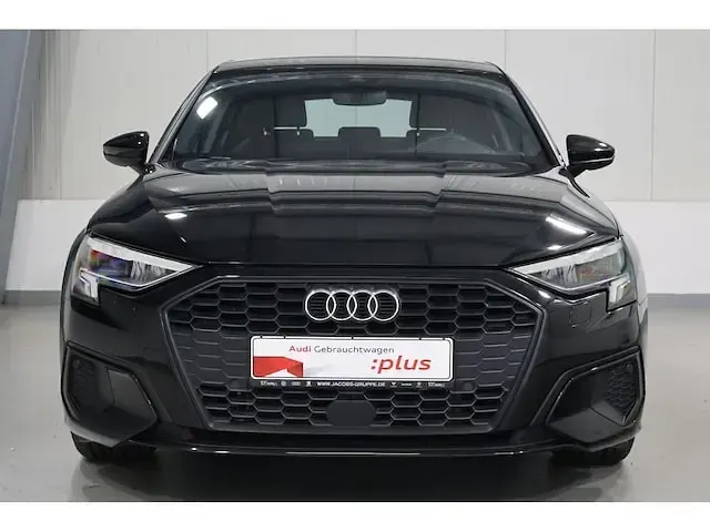Gebraucht Audi A3 Sportback e-tron 204 PS (150 kW) 2024 Mythosschwarz metallic Kleinwagen