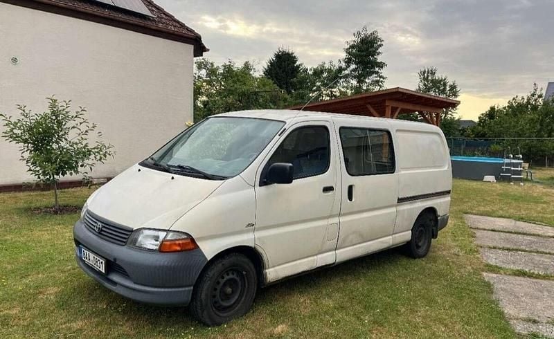 Gebraucht 2006 Toyota HiAce Van / Kleinbus | 4.200 € (Guter Preis) - Bild 1/4