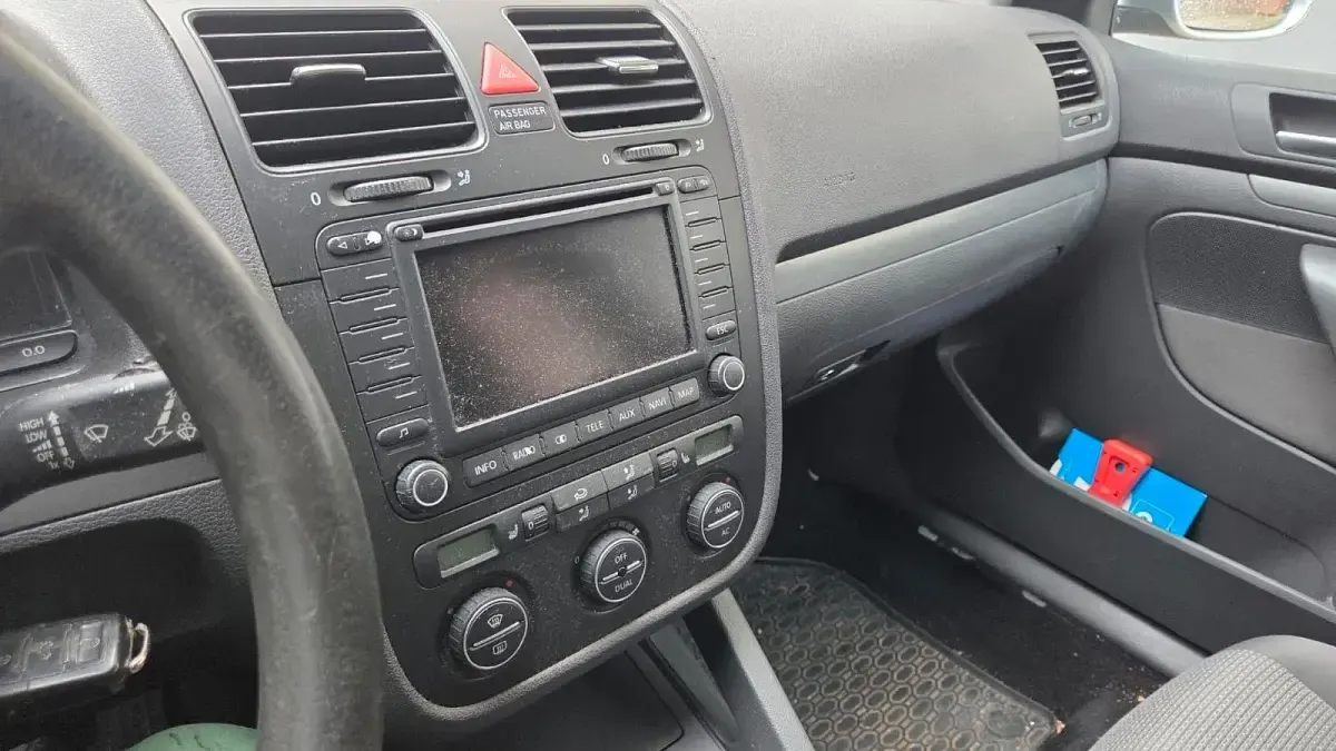 Gebraucht VW Golf V Basis 101 PS (74 kW) 2007 Grau Kombi