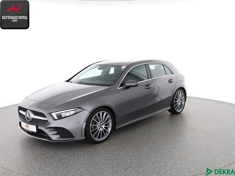 Mountaingrau Gebraucht 2019 Mercedes A200 AMG Limousine | 24.880 € (Guter Preis) - Bild 1/4