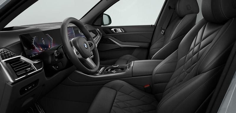 Second-hand BMW X5 Shadowline 286 CP (210 kW) 2025 Gri SUV