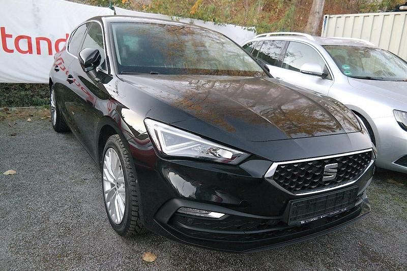 Gebraucht Seat Leon XCELLENCE 131 PS (96 kW) 2021 Schwarz Limousine