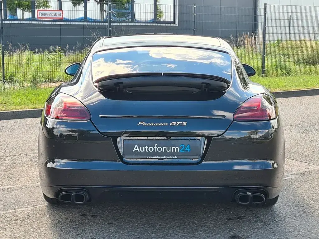 Gebraucht Porsche Panamera GTS 430 PS (316 kW) 2012 Schwarz Limousine